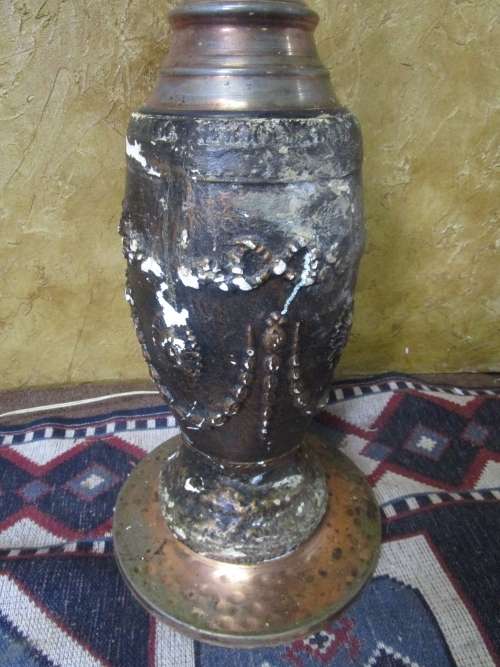 A MAGNIFICENT ORNATE VINTAGE FLOOR LAMP STUNNING PIECE 1.32M HIGH