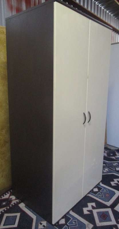 A MARVELOUS TWO DOOR CHALK PAINTED CUPBOARD  PERFECT FOR A SMALLER ROOM - OR CONVERT IT TO LINEN