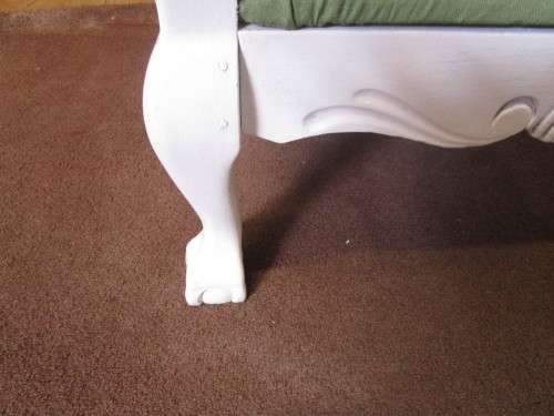 A GORGEOUS CRISP WHITE FRENCH LOOK SHABBY CHIC CHAIR - A SHOW STOPPER