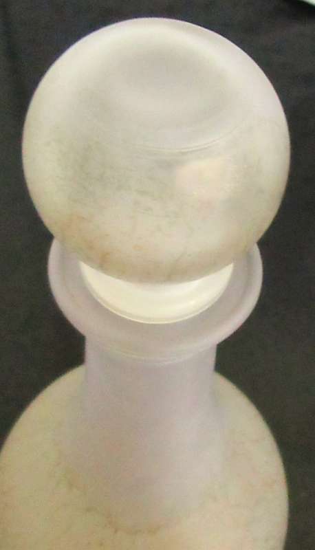 AN AMAZING CRYSTAL DECANTER  BY AZKAROT MADE IN  JHUDA IN ISRAEL - HAND PAINTED -