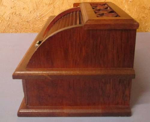 ABSOLUTELY MARVELOUS A LITTLE WOODEN WRITING BUREU PERFECT FOR A DESK OR DRESSING TABLE