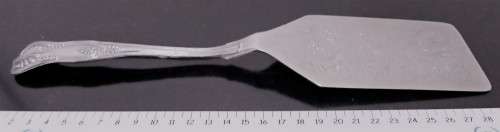 Vintage silver plated  cake server or pastry server. Perfect for your next upcoming event!