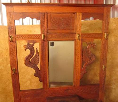 AN EXQUISITE ANTIQUE  HALL STAND & HAT STAND - STUNNING CARVINGS AND BEAUTIFUL DETAIL TO THIS PIECE