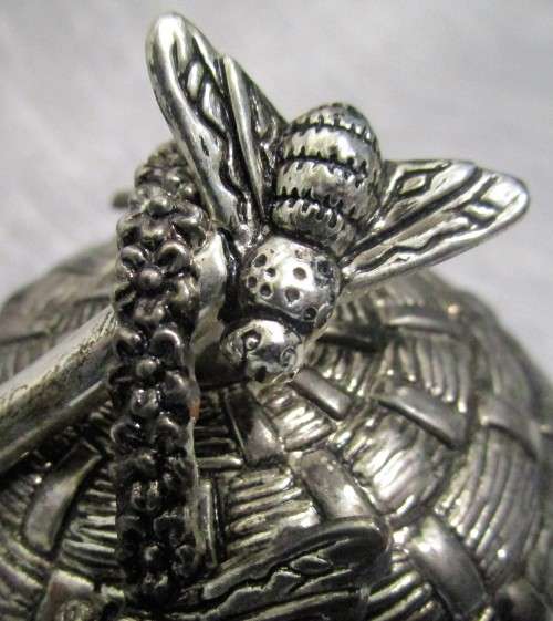 GODINGER SILVER  BEE HIVE HONEY POT SERVER w DIPPER SPOON