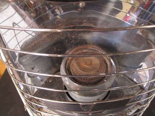 A LOVELY VINTAGE GAS HEATER - NOT TESTED - FANTASTIC VINTAGE DECOR