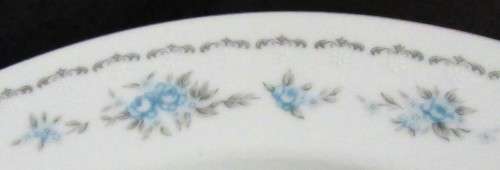 A ELANT & STYLISH SIDE PLATES 19CM BY BLUE ROSE NAGOYA STUNNING WITH THE BLUE ROSES ON THE WHITE