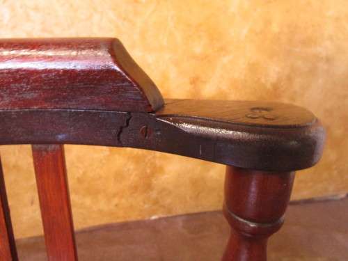 A GORGEOUS ANTIQUE CHAIR WITH SO MUCH TURNED DETAIL - STUNNING