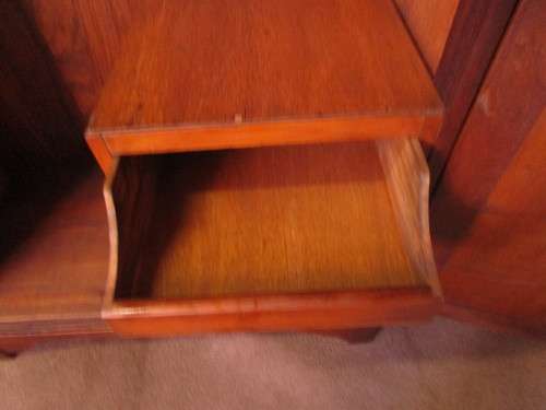 WOW ABSOLUTELY SPECTACULAR LARGE VINTAGE/ANTIQUE 2 DOOR WARDROBE