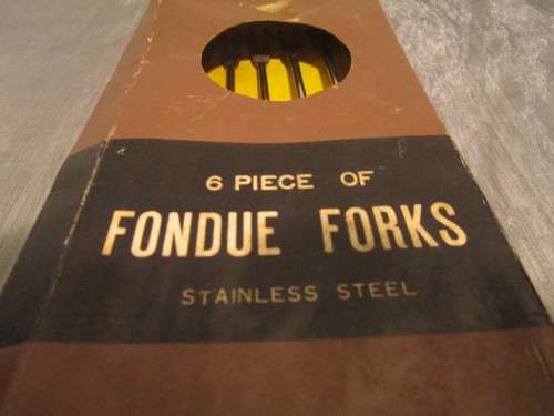 SIX LOVLEY VINTAGE FUNDUE FORKS BID PER EACH IN ORIGINAL BOX