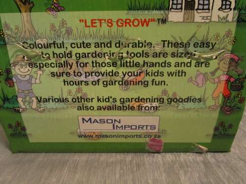 COLORFUL CUTE & DURABLE A SET OF KIDS GARDEN TOOLS NEW IN THE BOX