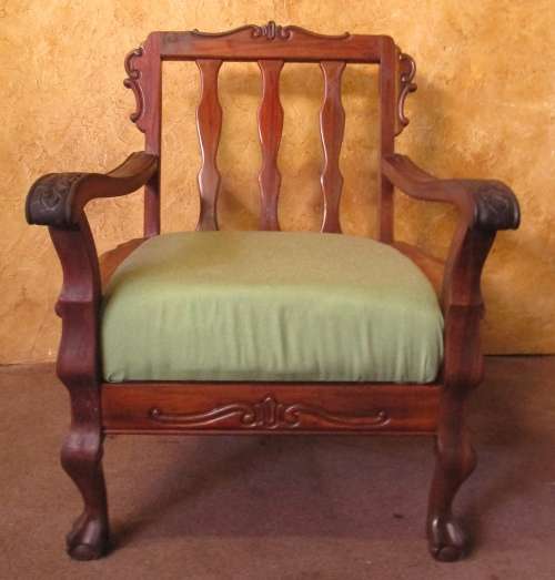 A MARVELOUS SINGLE SEATER SOLID IMBUIA COUCH/CHAIR MANUFACTURED BY STRONGBOW JHB