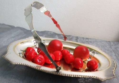 A Marvelous Vintage Silver Plate EPNS footed Fruit or Cake Basket