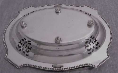 A Marvelous Vintage Silver Plate EPNS footed Fruit or Cake Basket