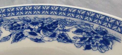 A GORGEOUS BLUE AND WHITE LARGE BOWLS 20.7CM WITH STUNNING DESIGN 4 AVAILABLE MARKED BLUE WILLOW