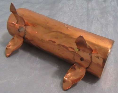 A GORGEOUS VINTAGE/ANTIQUE FOOTED FLOWER ARRANGEMENT VASE