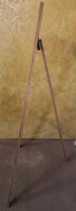 A MARVELOUS SOLID WOOD VINTAGE ESEL  - STUNNING HOME DECOR - OR USE FOR YOUR PAINTING