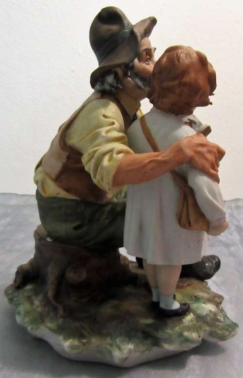 Beautifully antique crafted porcelain sculpture of a Capodimonte large porcelain figure hand crafted