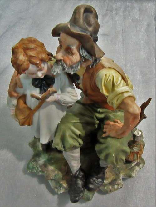 Beautifully antique crafted porcelain sculpture of a Capodimonte large porcelain figure hand crafted