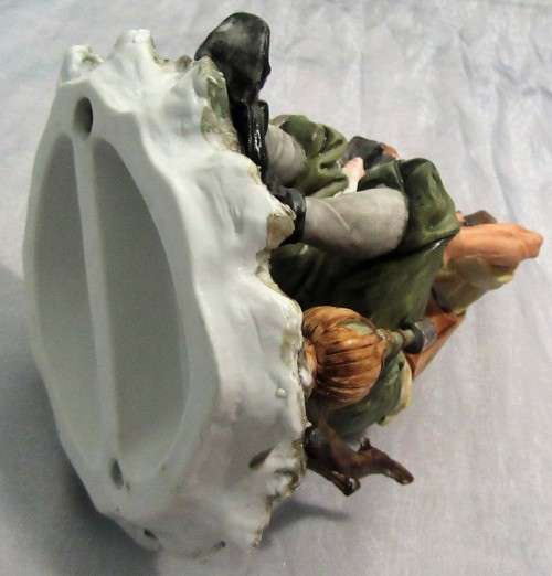Beautifully antique crafted porcelain sculpture of a Capodimonte large porcelain figure hand crafted