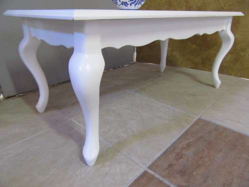 WOW A ELGANT & TRENDY CRISP WHITE LONG COFFEE TABLE