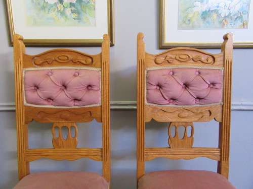 TWO STUNNING CARVED OAK DINGING CHAIRS WILL LOOK BEAUTIFUL AT TABLE ENDS - 2 AVAILABLE R690 EACH