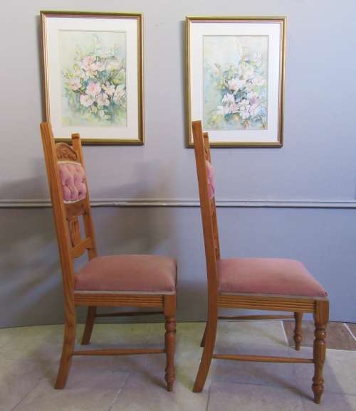 TWO STUNNING CARVED OAK DINGING CHAIRS WILL LOOK BEAUTIFUL AT TABLE ENDS - 2 AVAILABLE R690 EACH