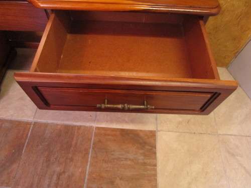 A ELGANT AND STYLISH KIAAT DRESSING TABLE WITH A STOEL - IN EXCELLENT CONDITION