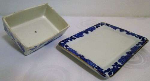A FANTASTIC ANTIQUE DELFT COVER BUTTER DISH TWO PICESE - NOT MARKED