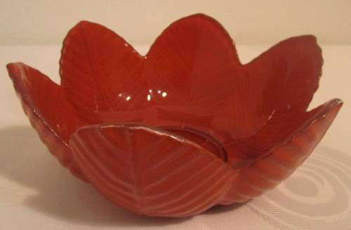 LEAVE BOWL - THIS ITEMS IS INDIVIDUALLY HANDMADE..VARIATION WILL OCCUR