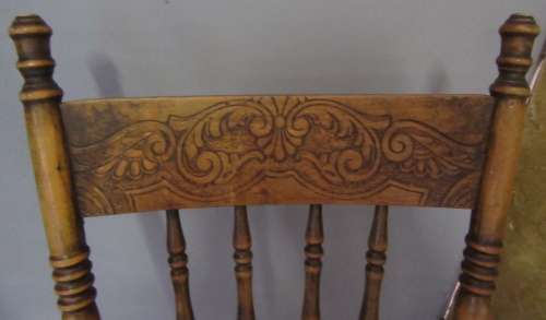 XMAS PROMSION!!!!  ANTIQUE COLONIAL CHAIR BEACH/OAK? SOLID WOOD SHIPPED FROM ENGLAND MANY YEARS BACK
