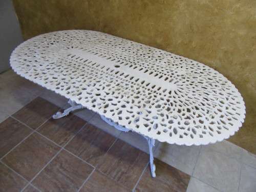 A  GORGEOUS 8 SEATER CASR ALUMINIUM GARDEN SET - Perfect for patios, braai area, gardens,