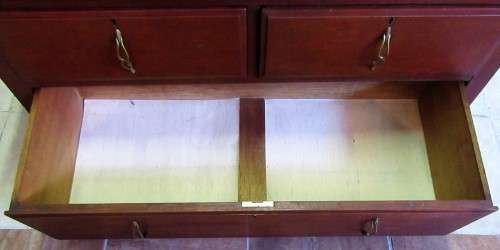 A GORGEOUS ANTIQUE OAK LOW BOY -  WILL MAKE A STUNNING FLAT SCREEN UNIT