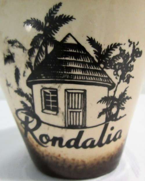 A BEAUTIFULLY DESIGNED RONDALA CHOCOLATE BROWN VASE OR SPOON HOLDER