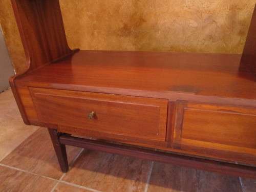THIS IS A REALY STUNNING 1960'6 WALL DEVIDER SHELF