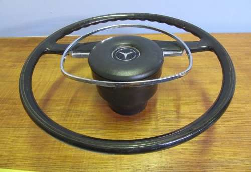 A FANTASTIC VINAGE MERCEDES STEERING WHEEL
