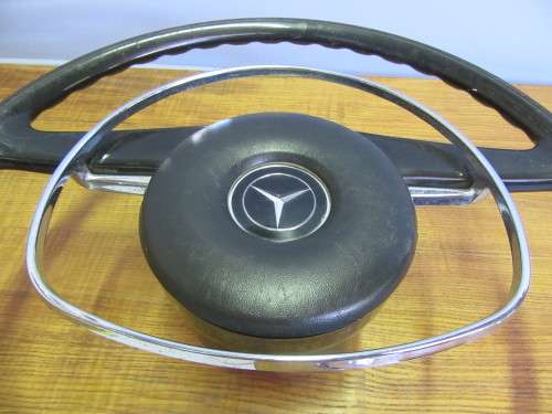A FANTASTIC VINAGE MERCEDES STEERING WHEEL