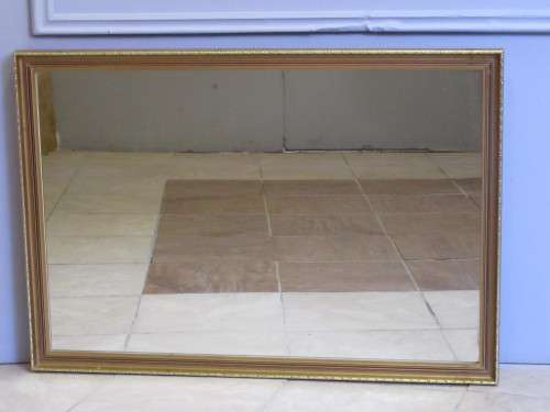A GORGEOUS FRAMED MIRROR - 79CM X 67CM X 3CM