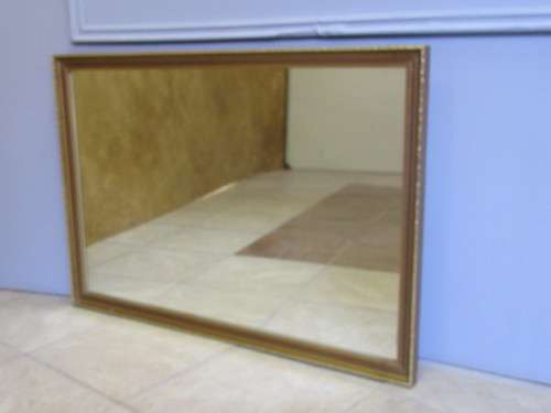 A GORGEOUS FRAMED MIRROR - 79CM X 67CM X 3CM