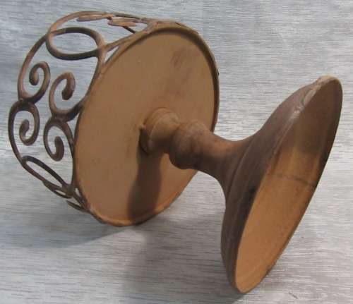 A MARVELOUS  RUSTIC - POT STAND OR CANDLE HOLDER FOR A THICK CANDEL