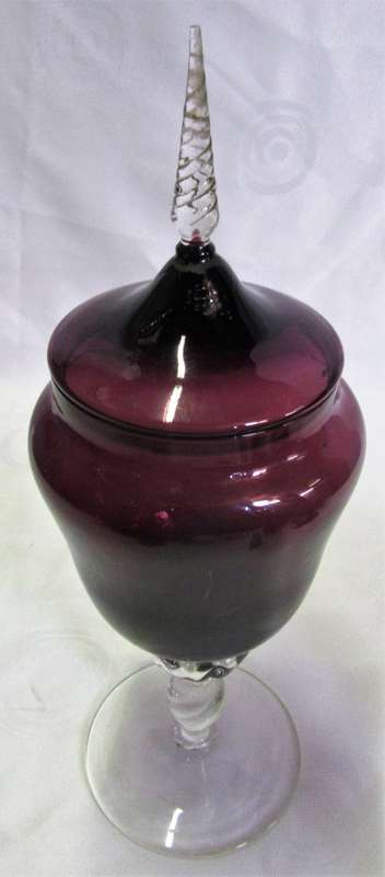 A STUNNING MURANO STYLE LIDDED GINGER JAR ON A LONG STEM ABSOLUTELY MARVELOUS