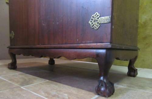 WOW A ELGANT & STYLIS GABLE TOP TWO DOOR WARDROBE - A REAL STATEMENT PIECE