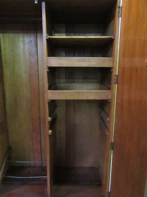 A MARVELOUS TWO DOOR VINTAGE CUPBOARD/WARDROBE