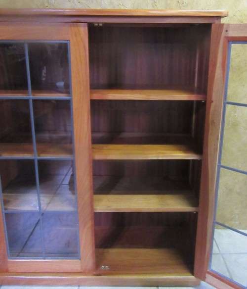 WOW A OUTSTANDING ROSE WOOD GLASS DOOR BOOKSHELF -