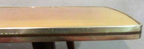 A LOVELY 1060'S VINTAGE COFFEE TABLE