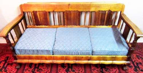 A magnificent "Malan Stink wood" Lounge Set is excellent condittion