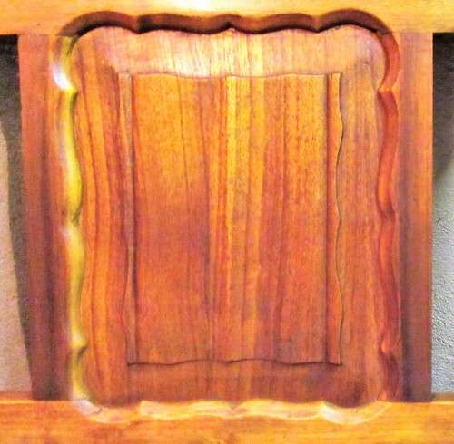 A magnificent "Malan Stink wood" Lounge Set is excellent condittion