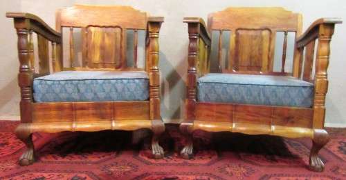 A magnificent "Malan Stink wood" Lounge Set is excellent condittion