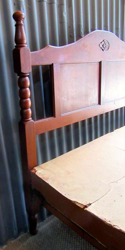 A GORGEOUS COTTAGE STYLE BURMESE TEAK DOUBLE BED