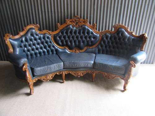 VINTAGE ITALLIAN SOLLID HAND CARVED LEATHER FOUR SEATER SOFA