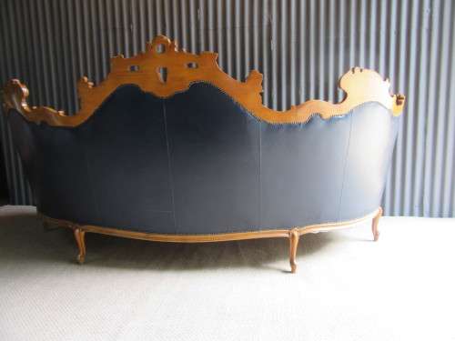VINTAGE ITALLIAN SOLLID HAND CARVED LEATHER FOUR SEATER SOFA